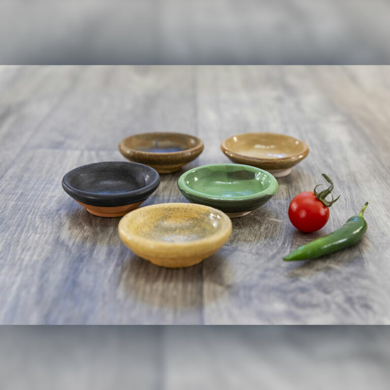 petit-contenant-à-sauce-au-bord-rond-divers-8-cm
