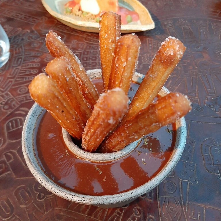 porte-churros-avec-sa-réserve-chocolat-14-cm